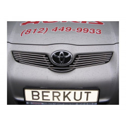 Накладка на решетку радиатора d10 Toyota Auris 2007-2010