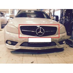 Решетка радиатора для Mercedes-Benz W204 стиль черный хром
